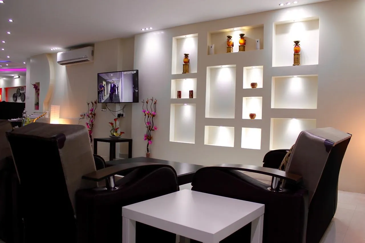 Hotel apartamentowy Golden Amakin Furnished Apartments Rijad